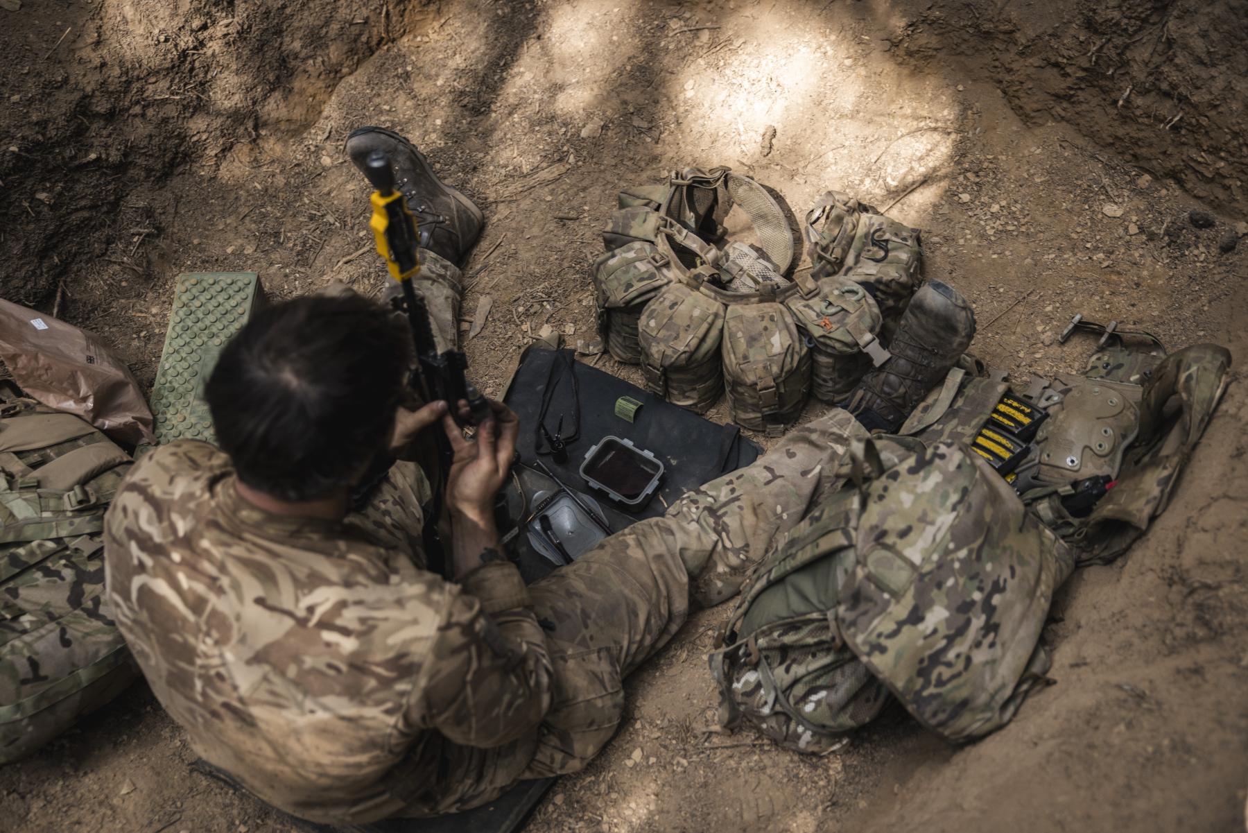 Cpl Vincent Price-RLC Phot-R SIGNALS Corps Photographer